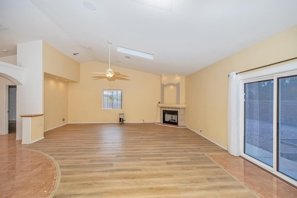 14710 S Blanco Ave - Photo 5 of 27