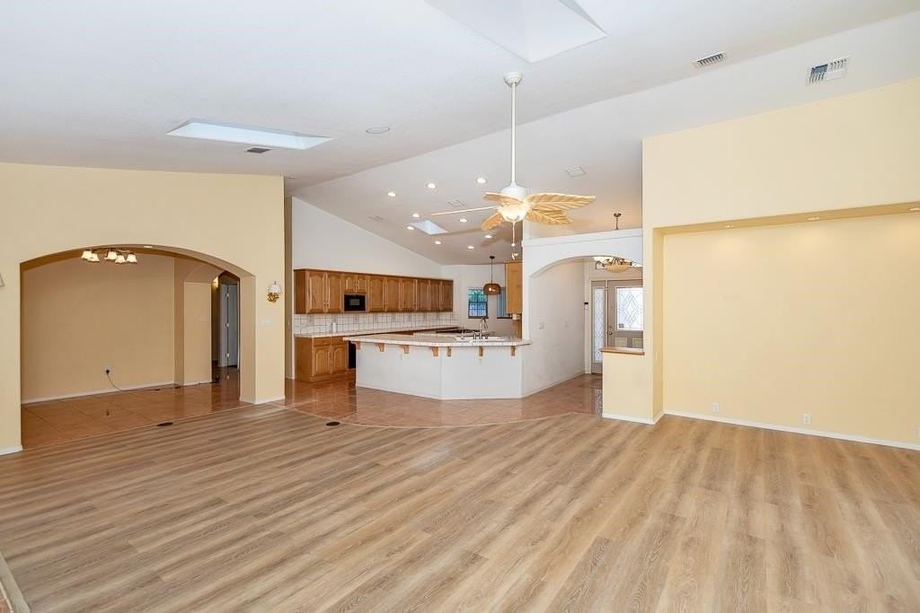 14710 S Blanco Ave - Photo 6 of 27