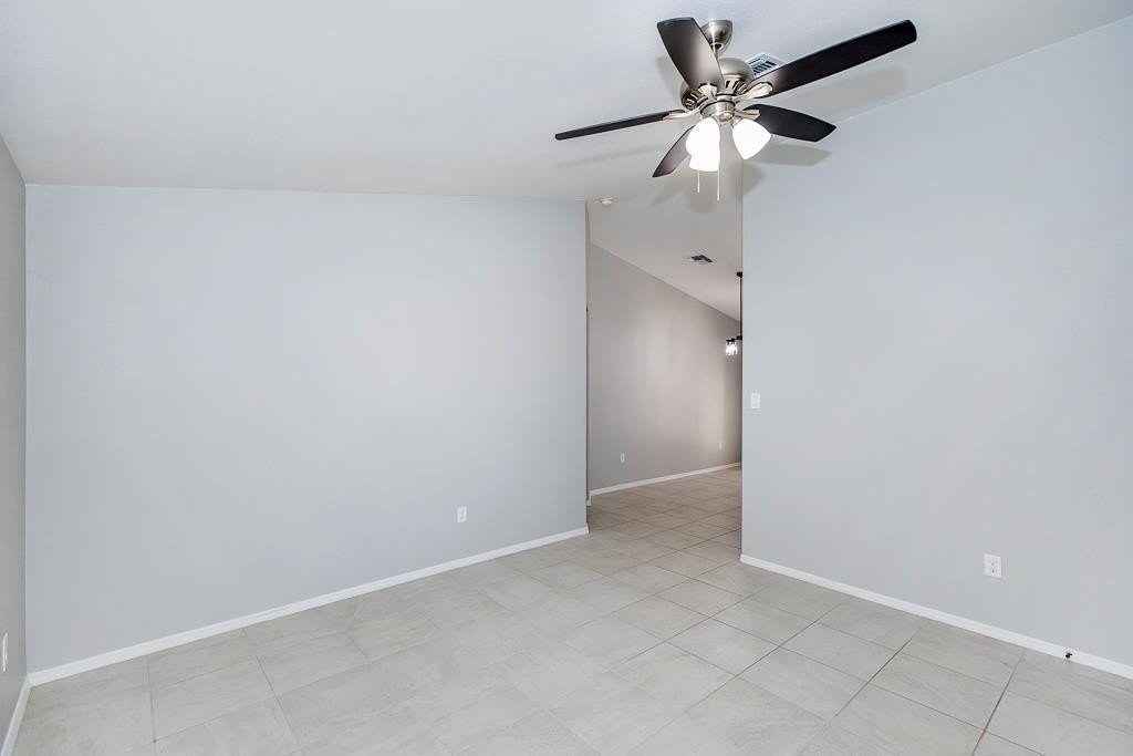 12673 S Prescott Rd - Photo 5 of 22