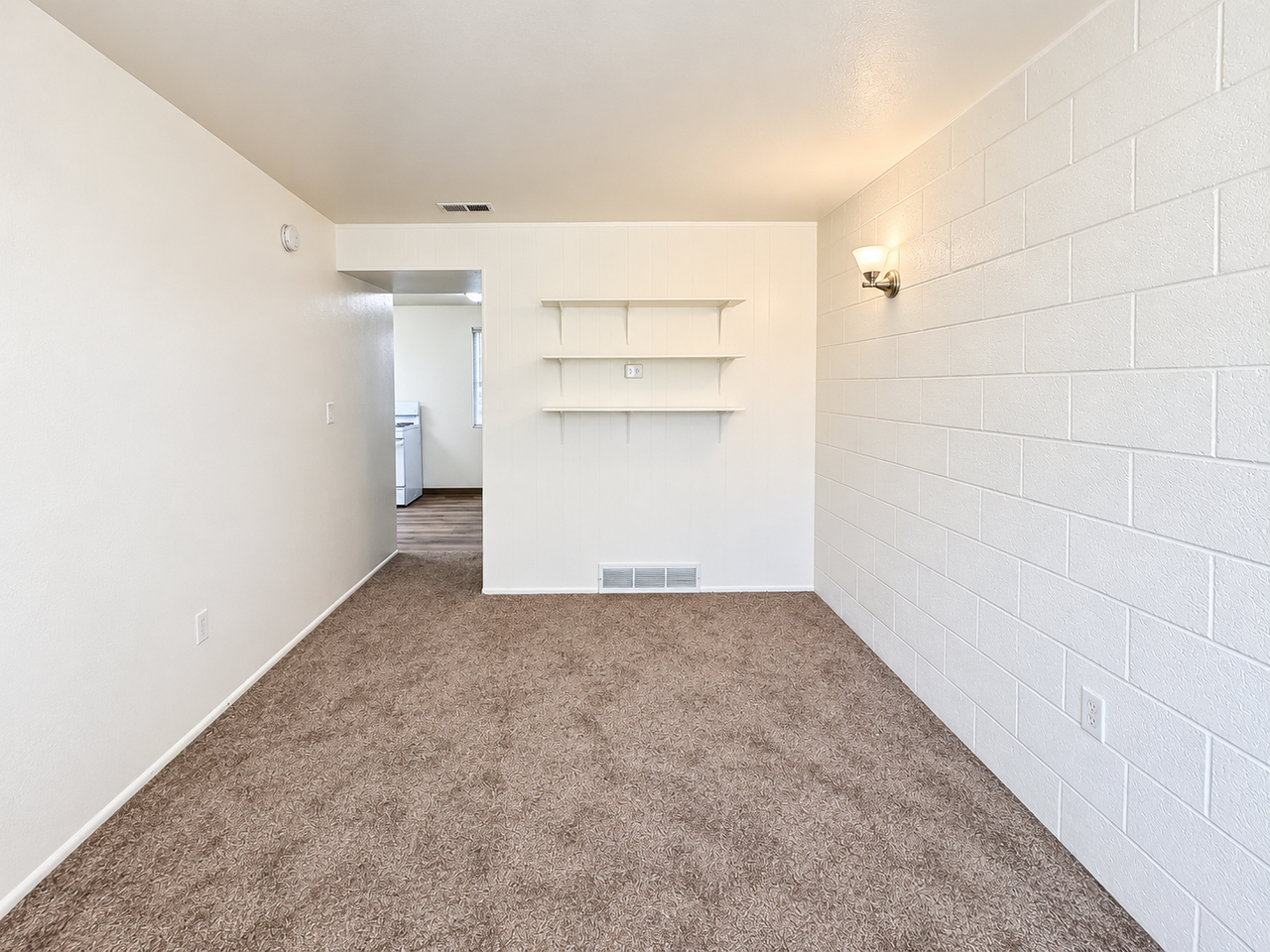 Alpine Court - Photo 6 of 36