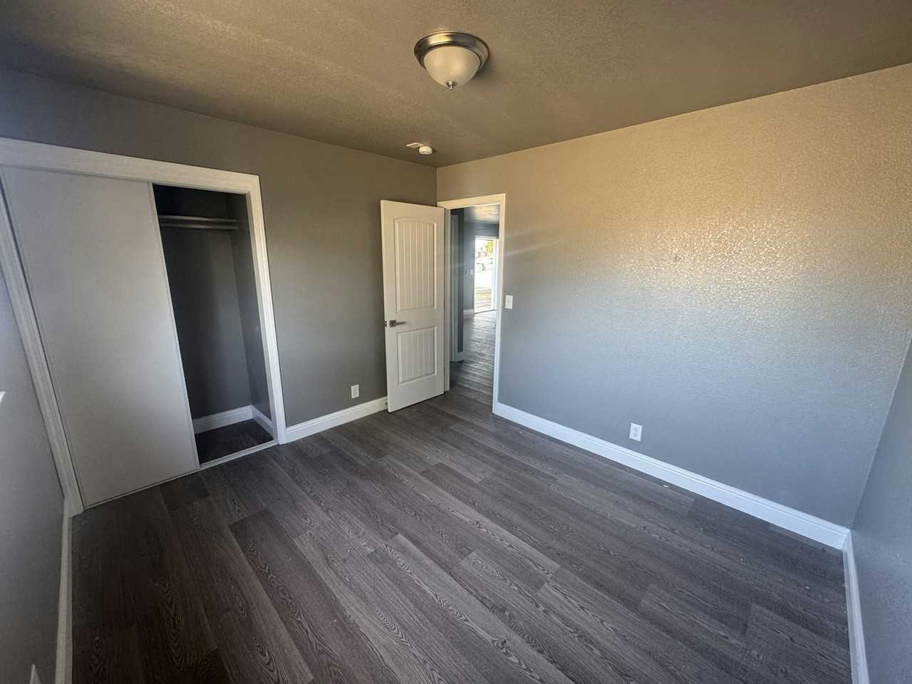 960 South Harris Street, Unit 960 S Harris - Photo 4 of 4