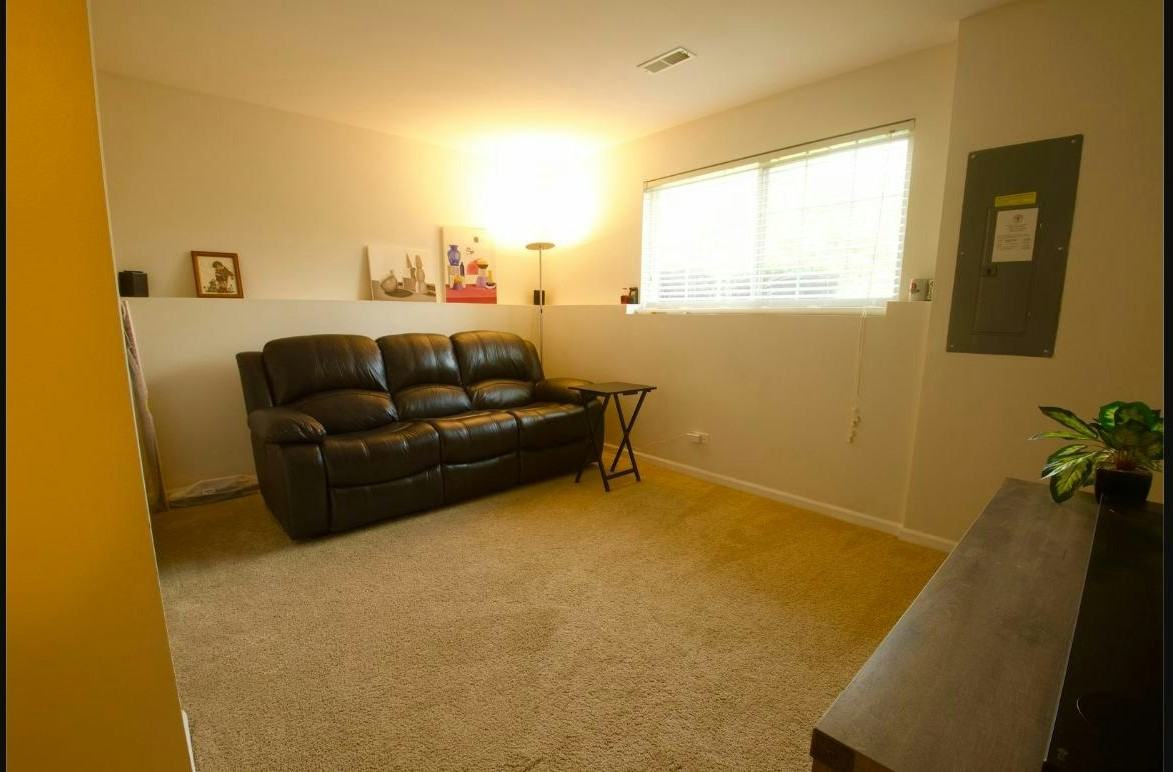 3128 Valley Falls Street - Photo 6 of 14
