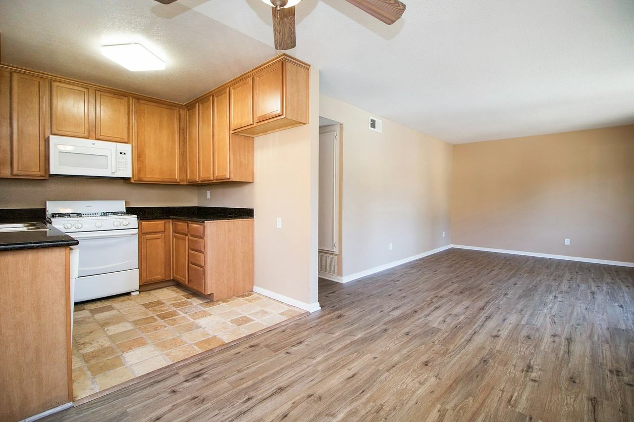518 Calle Montecito, Unit 99 - Photo 3 of 19