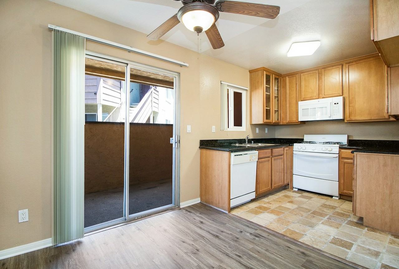 518 Calle Montecito, Unit 99 - Photo 7 of 19