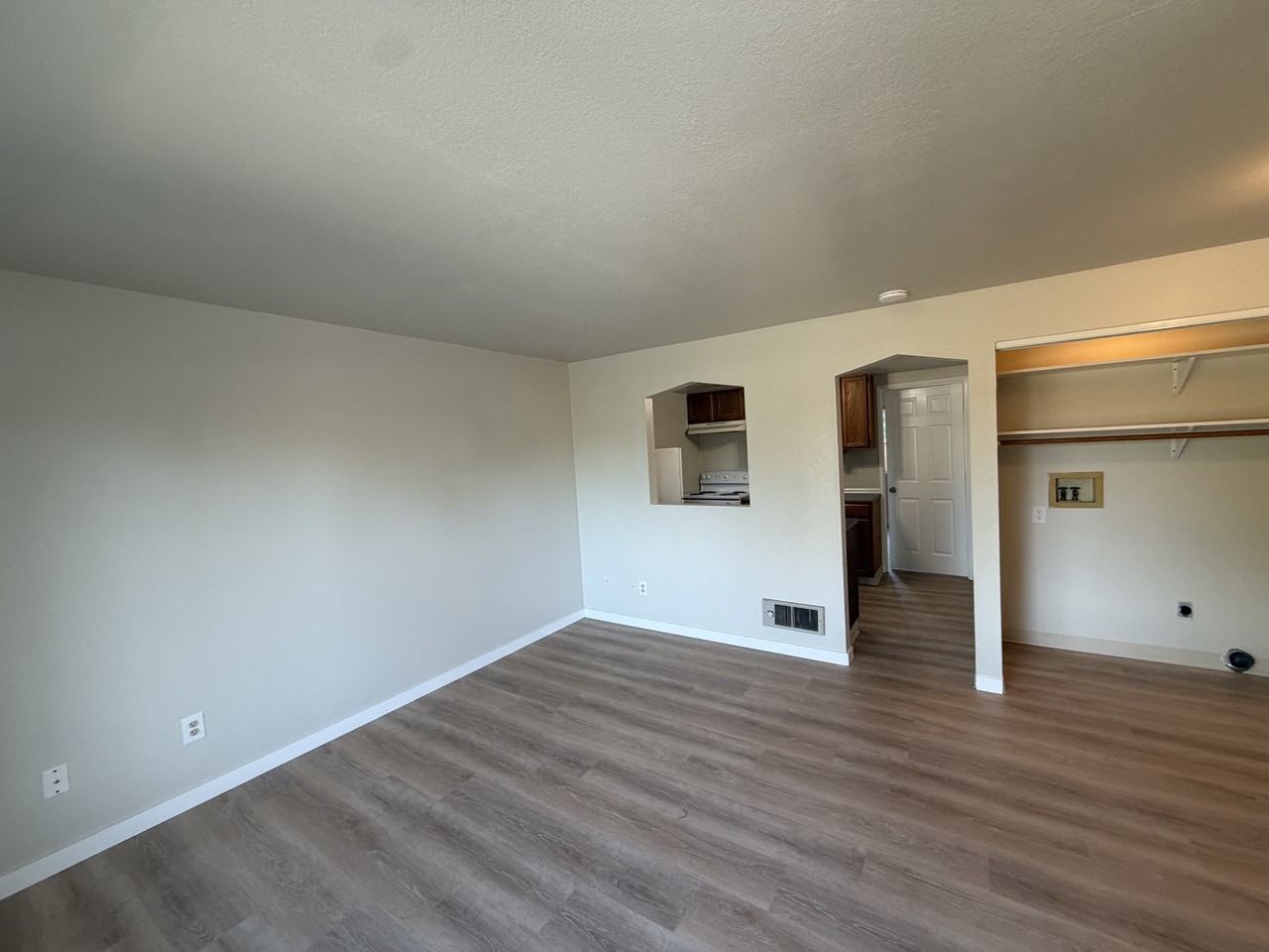 3229 Washington Way - Photo 2 of 24