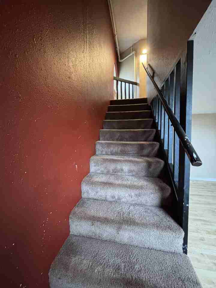 313 North 3rd Avenue East - Photo 6 of 14