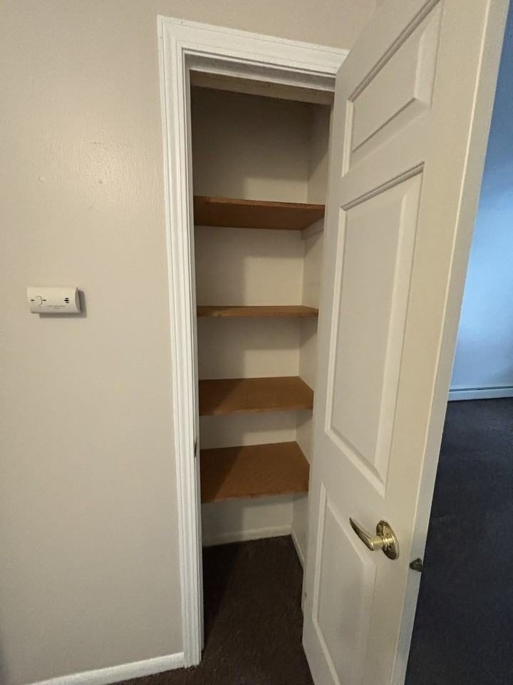 4113 Tower Avenue - Photo 4 of 15