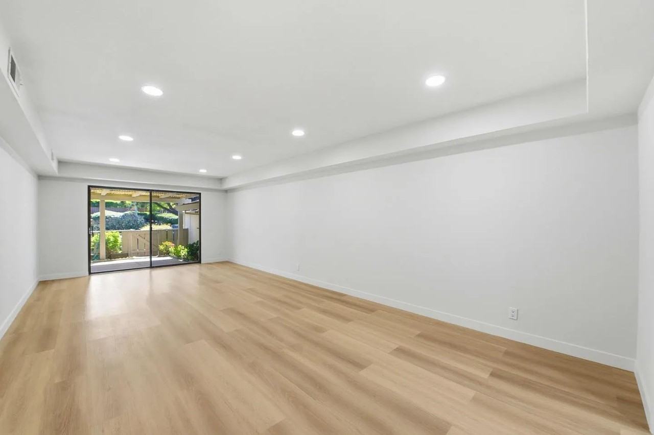 5555 Cribari Cir - Photo 4 of 18