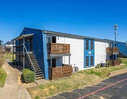 featured image of 614 Gilmer Rd