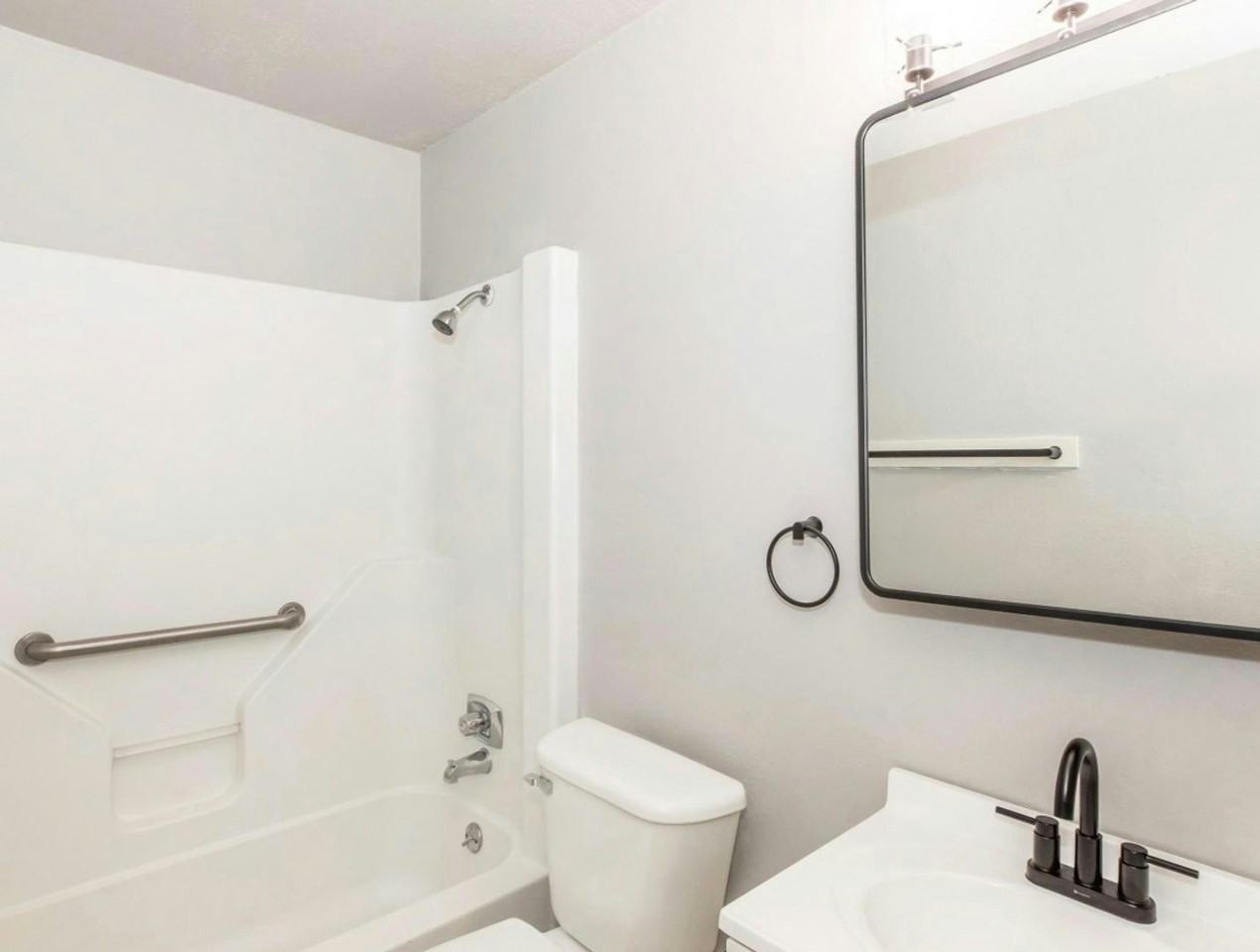 175 North Barker Street, Unit 13 - Photo 2 of 13