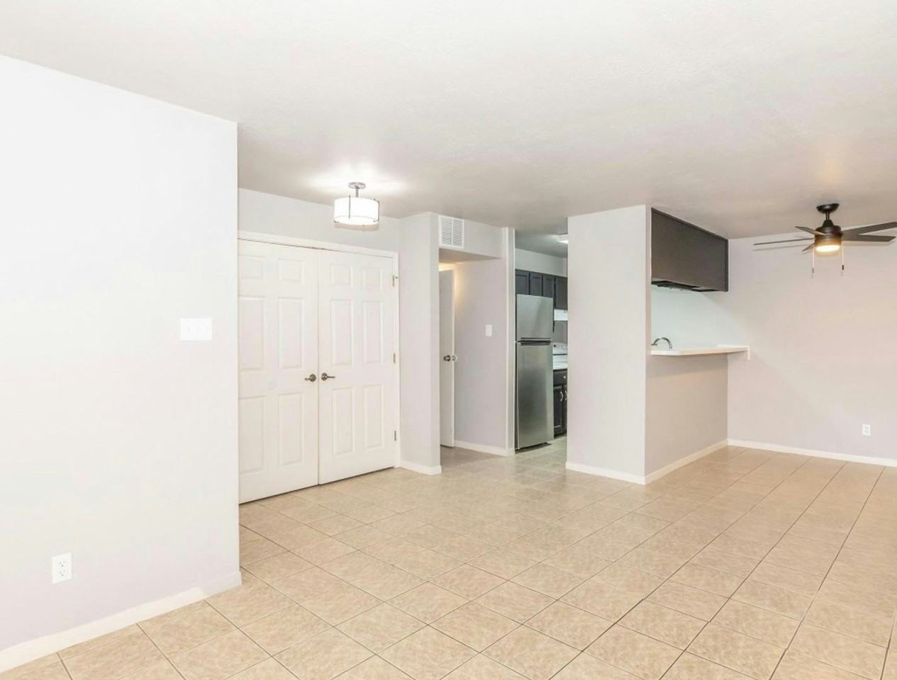 175 North Barker Street, Unit 13 - Photo 4 of 13