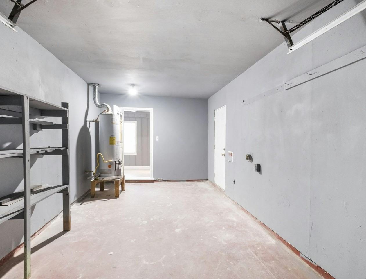 1521 West Blum Street - Photo 2 of 19