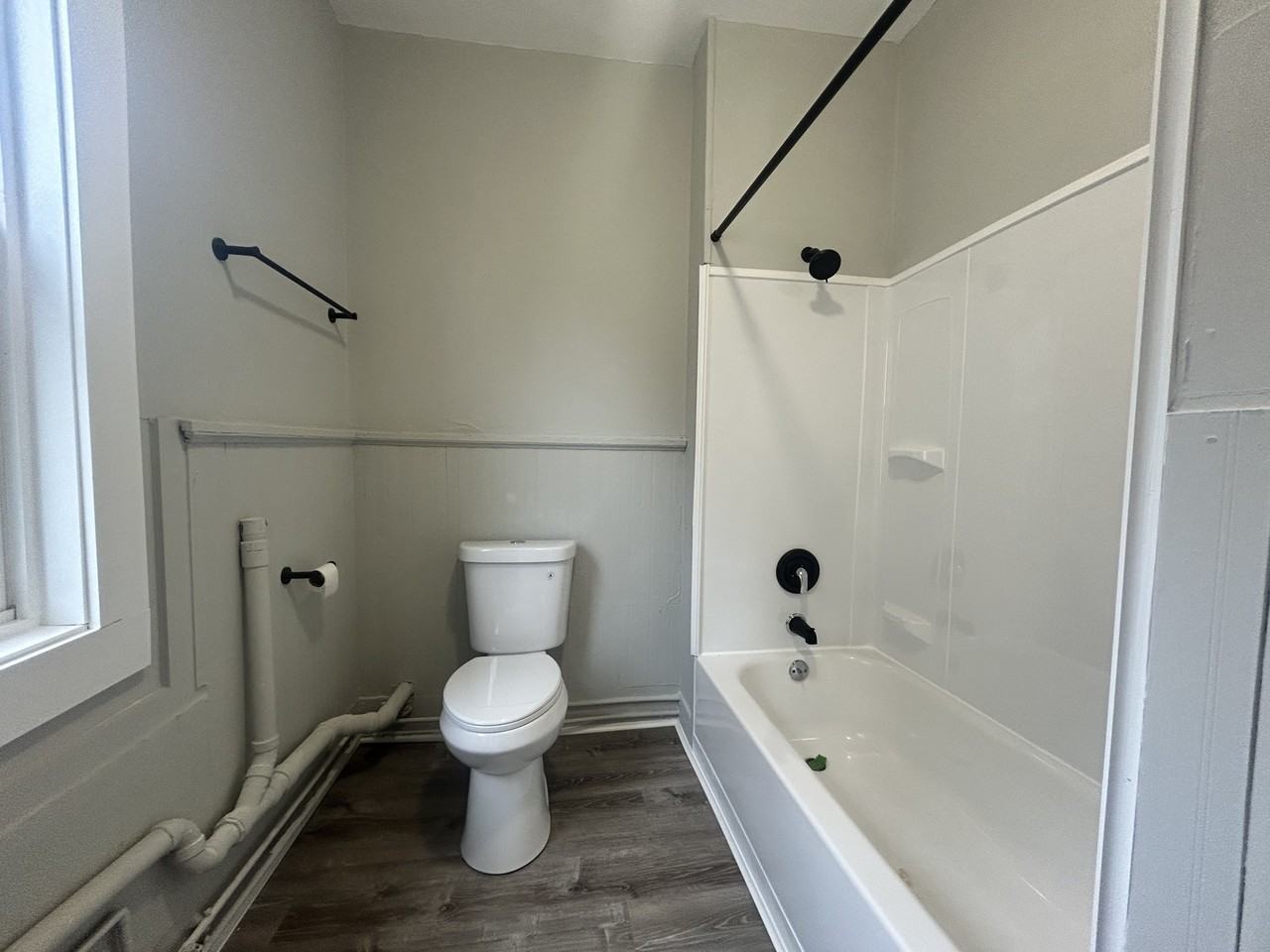 24 Hamlin Street - Photo 2 of 4