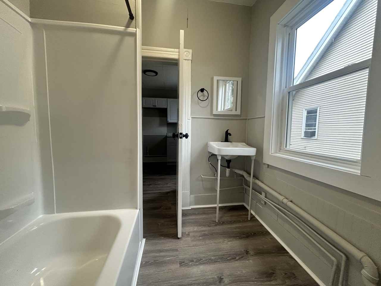 24 Hamlin Street - Photo 3 of 4