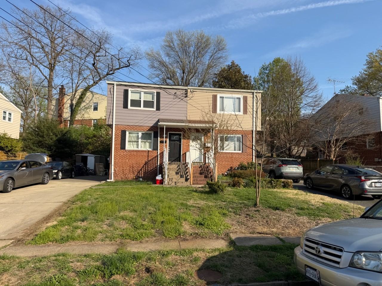 5831 Mount Vernon Dr - Photo 2 of 11