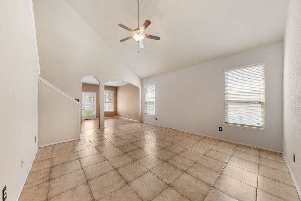 6524 Candlecrest Ct - Photo 6 of 44