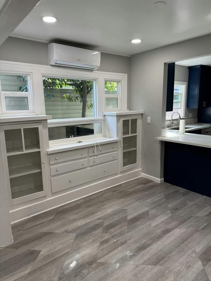 244 North Kenwood Street, Unit 408 - Photo 3 of 13