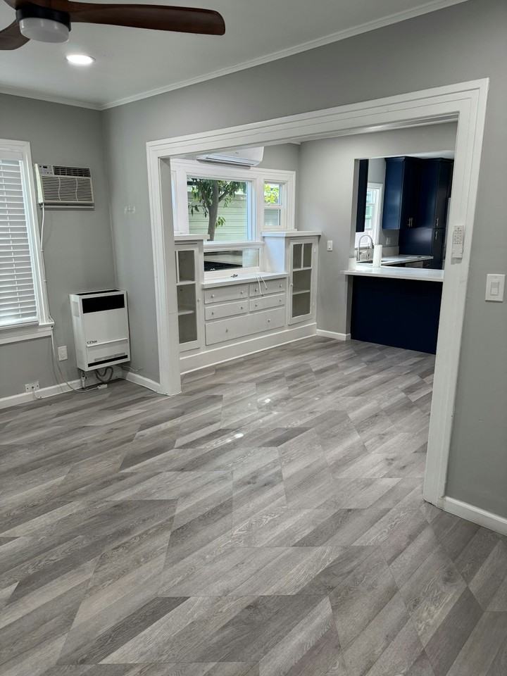 244 North Kenwood Street, Unit 408 - Photo 5 of 13