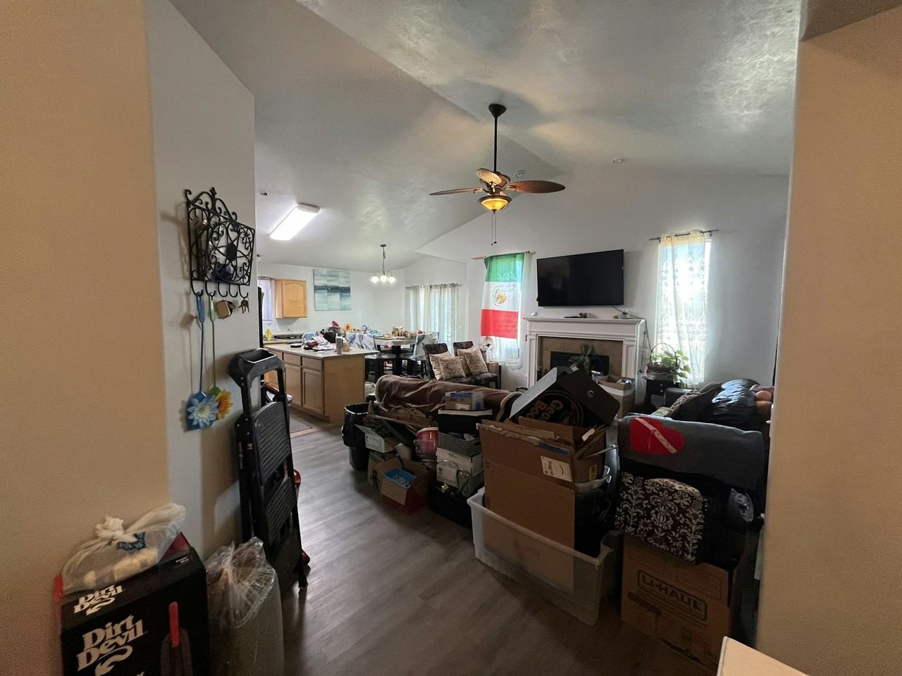 8644 Titanium Drive - Photo 5 of 21