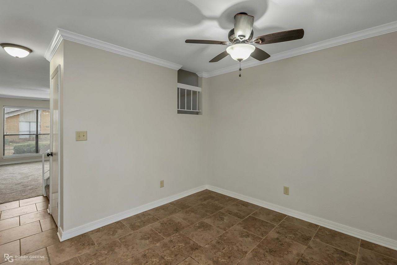 10018 Hanover Drive - Photo 5 of 20