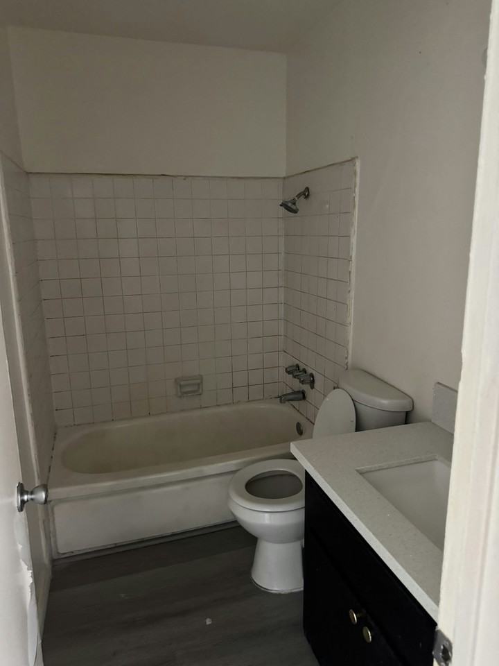 5670 Ash Street, Unit Apt. 20 - Photo 7 of 10