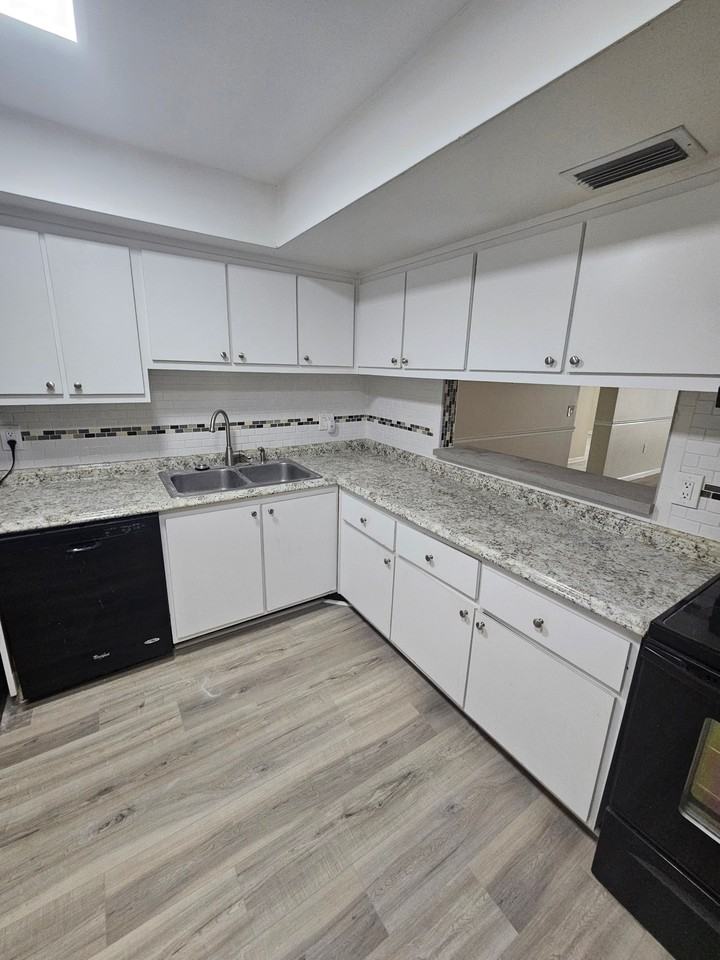 4910 38th Way S #H408 - Photo 2 of 13