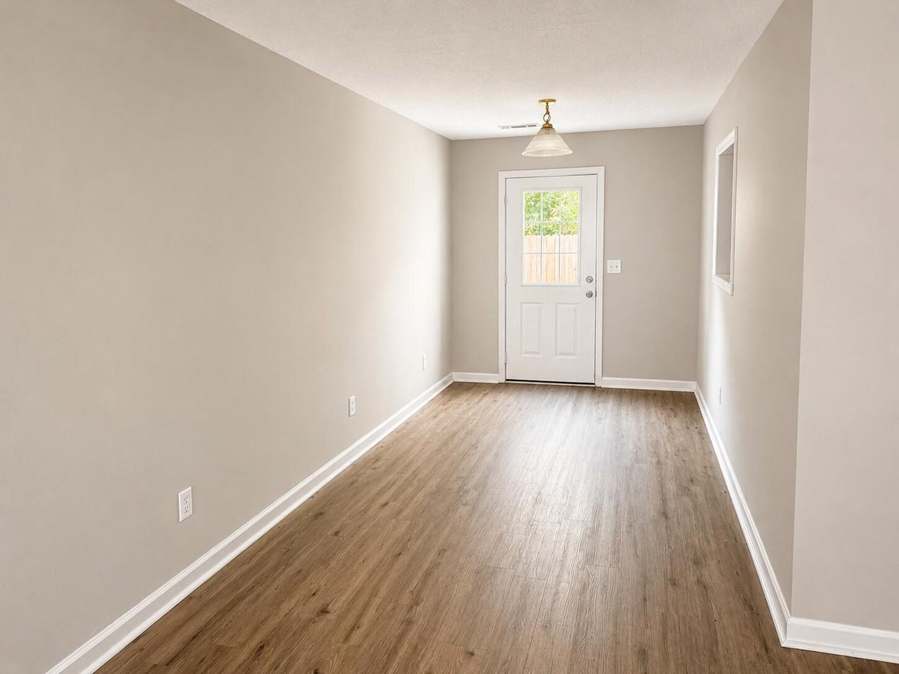 163 Pine Shadow Dr - Photo 2 of 20