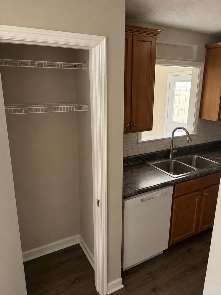163 Pine Shadow Dr - Photo 6 of 20