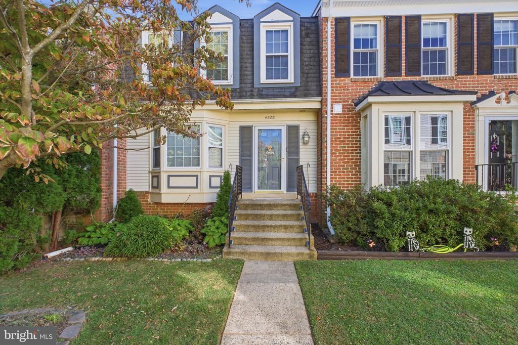 4528 Shoal Creek Ct - Photo 2 of 26