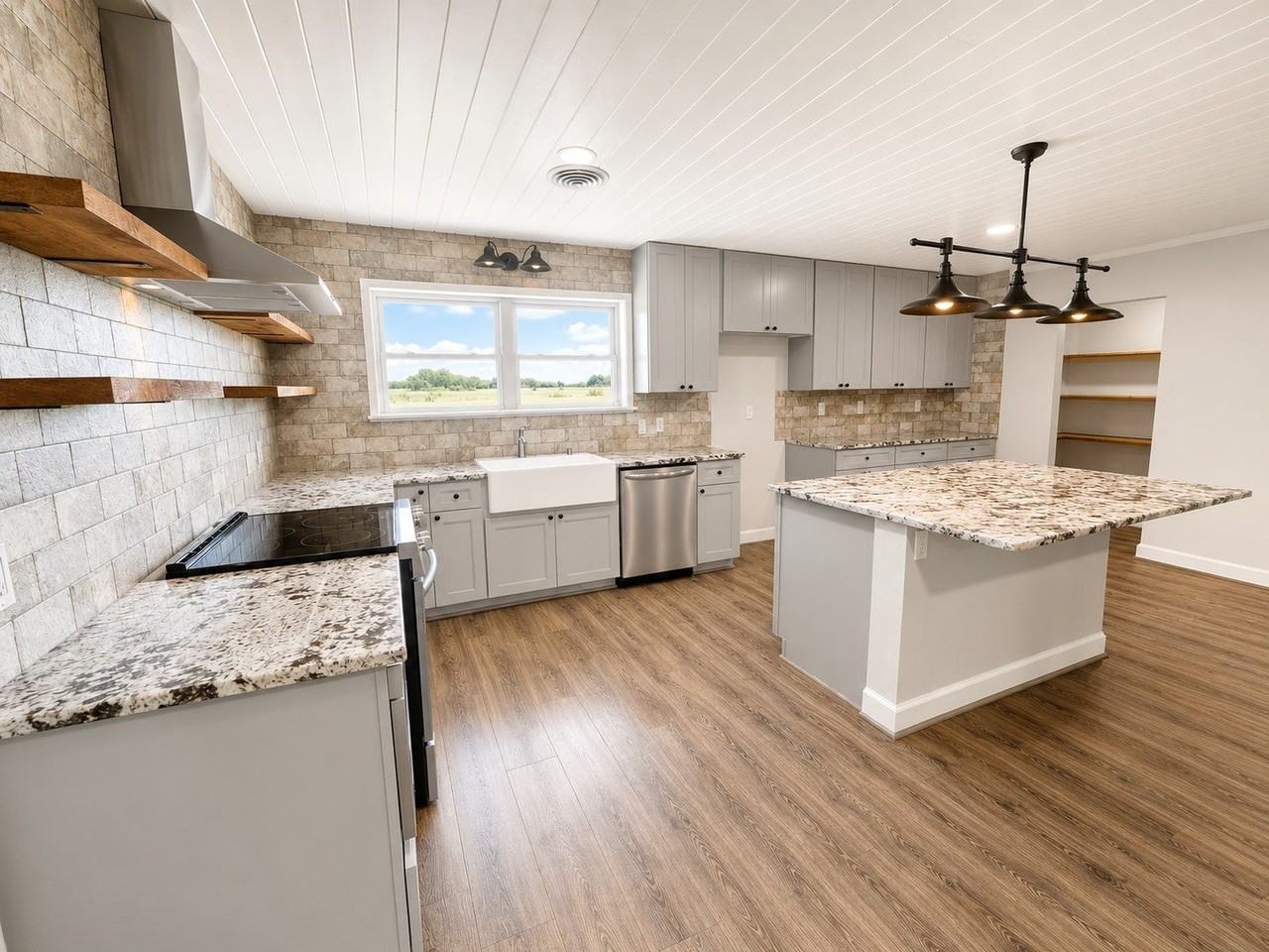 379 Hale Rd - Photo 4 of 26