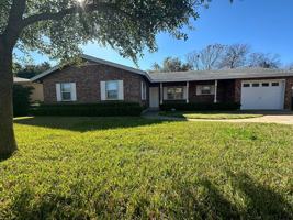 featured image of 2315 Guerrero St