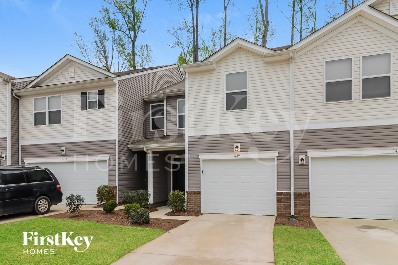 9419 Village View Ct Nw - Photo 2 of 16