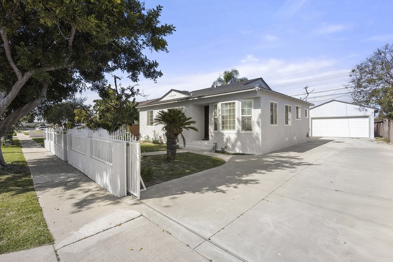 8049 Coral Bell Way - Photo 2 of 26