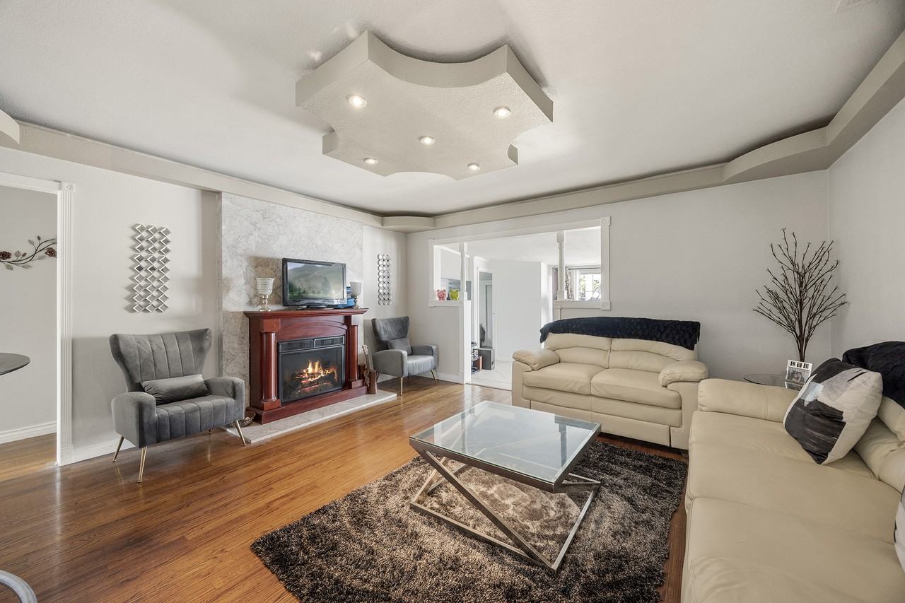 8049 Coral Bell Way - Photo 6 of 26