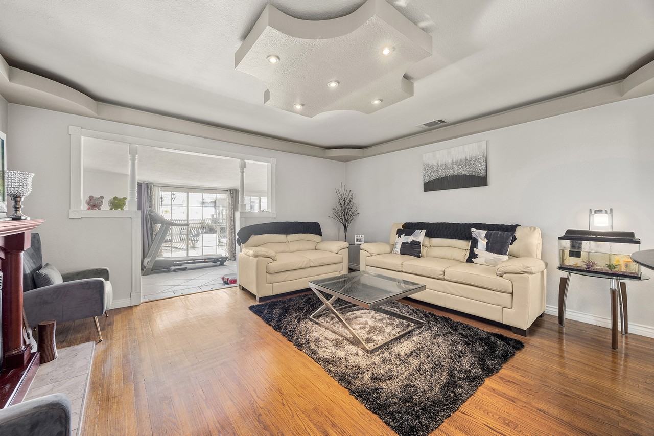 8049 Coral Bell Way - Photo 7 of 26