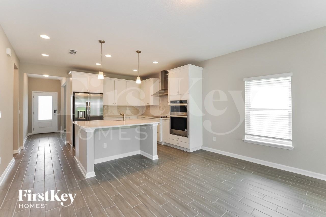 118 Nighthawk Ln - Photo 6 of 17