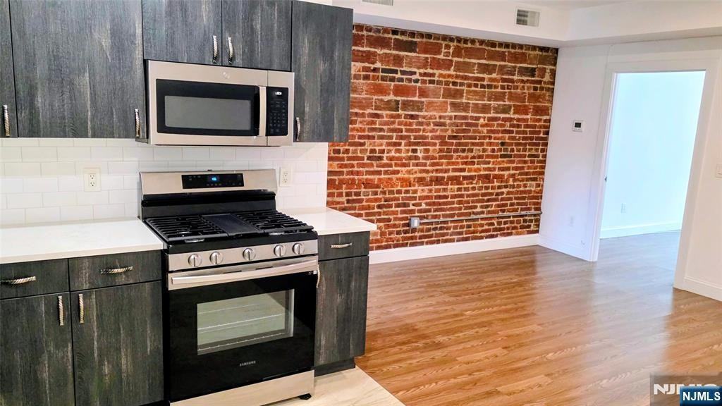 292 Stuyvesant Ave ##290 - Photo 5 of 20