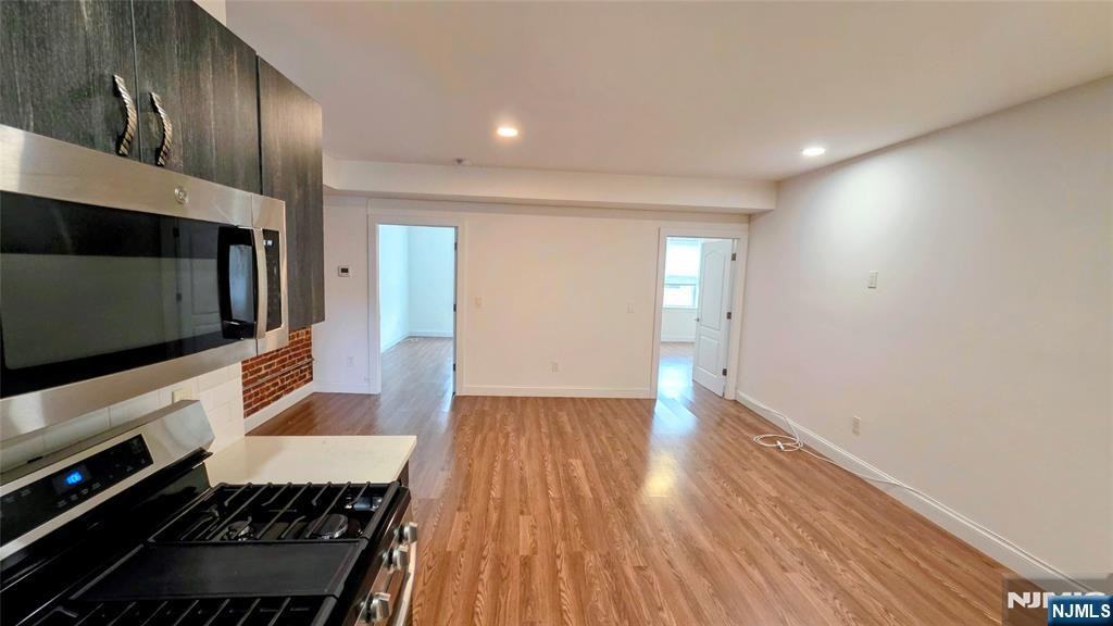 292 Stuyvesant Ave ##290 - Photo 6 of 20