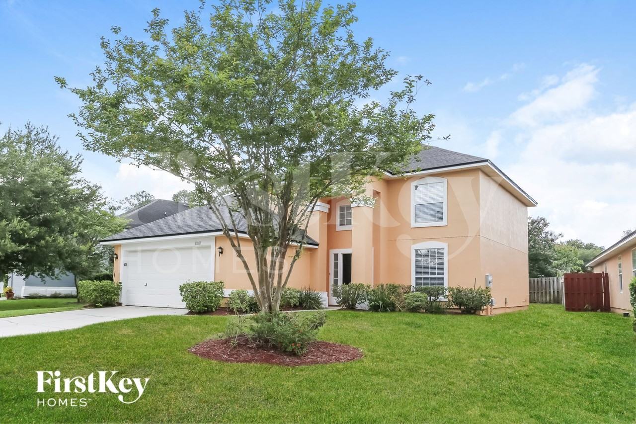 13821 Zion Gate Ct - Photo 2 of 15