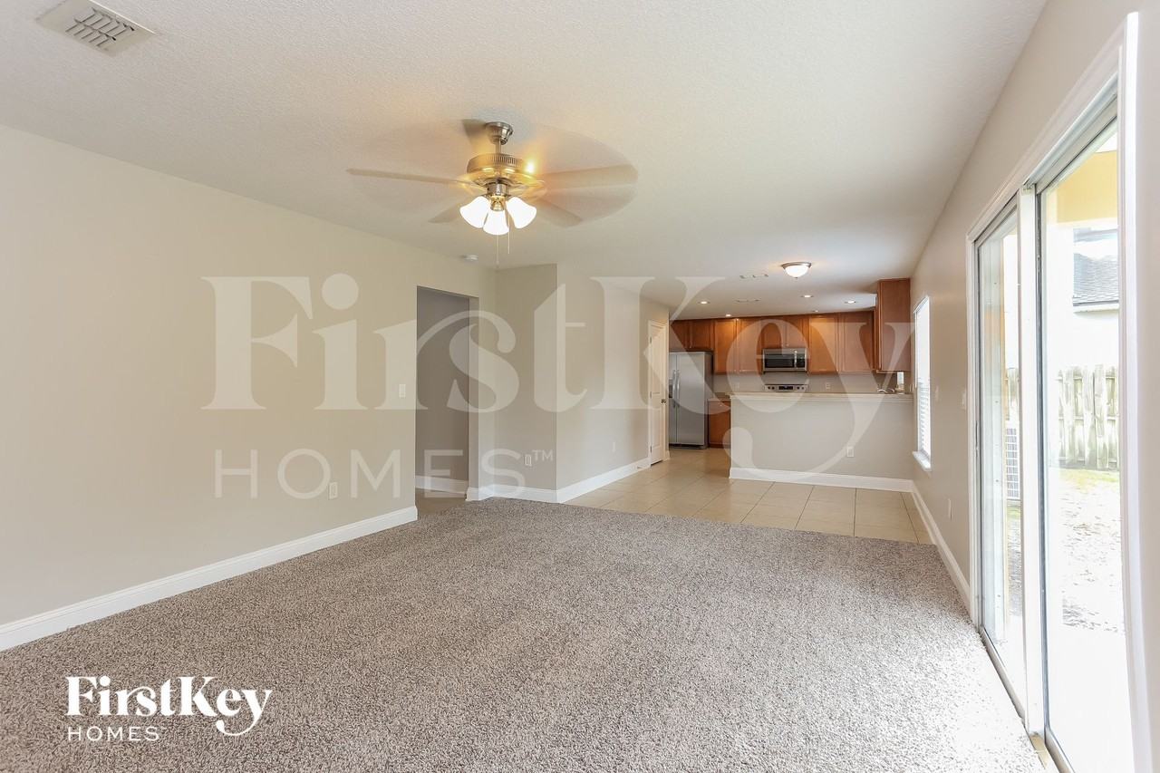 13821 Zion Gate Ct - Photo 6 of 15