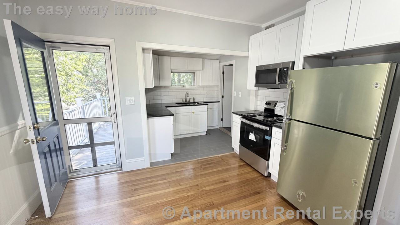 7 Windom St #2