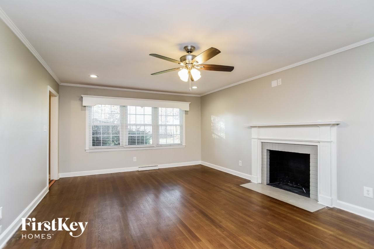 517 Downey Pl - Photo 3 of 15