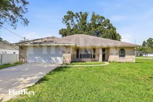 featured image of 742 Eunice St