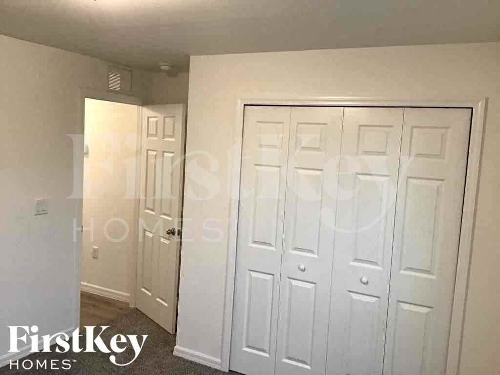 3001 28th St Sw - Photo 6 of 14