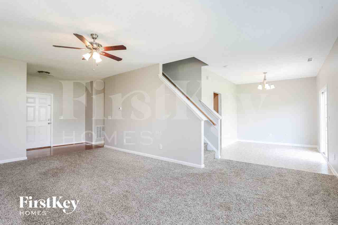 2851 Orchard Trace Way - Photo 3 of 15