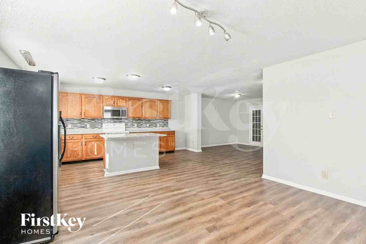 1078 Millstone Ct - Photo 5 of 16