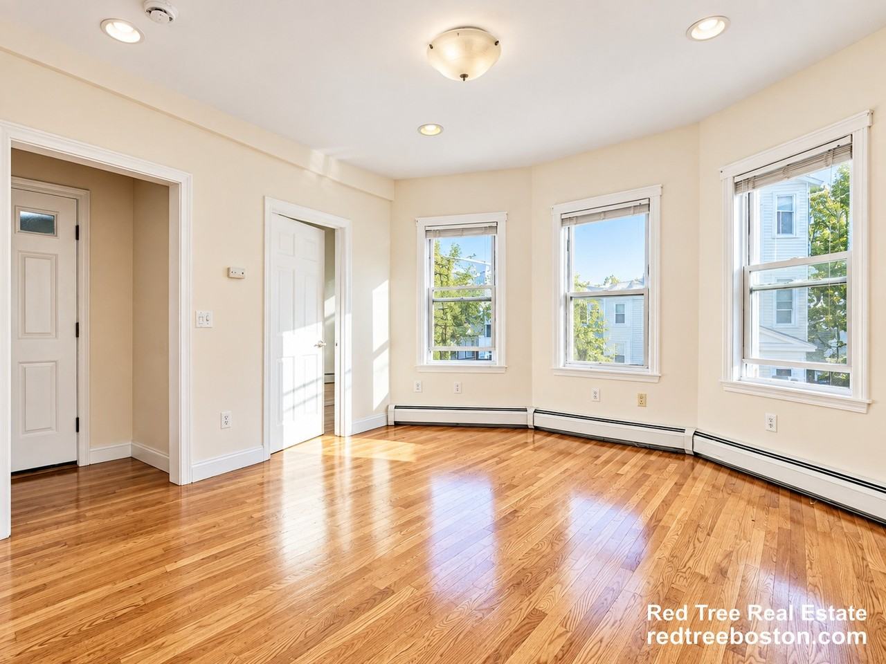 143 Hillside St #2 - Photo 6 of 14