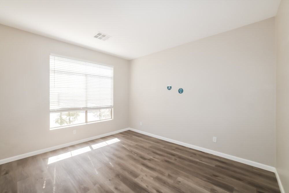 2520 W Old Paint Trl - Photo 4 of 17