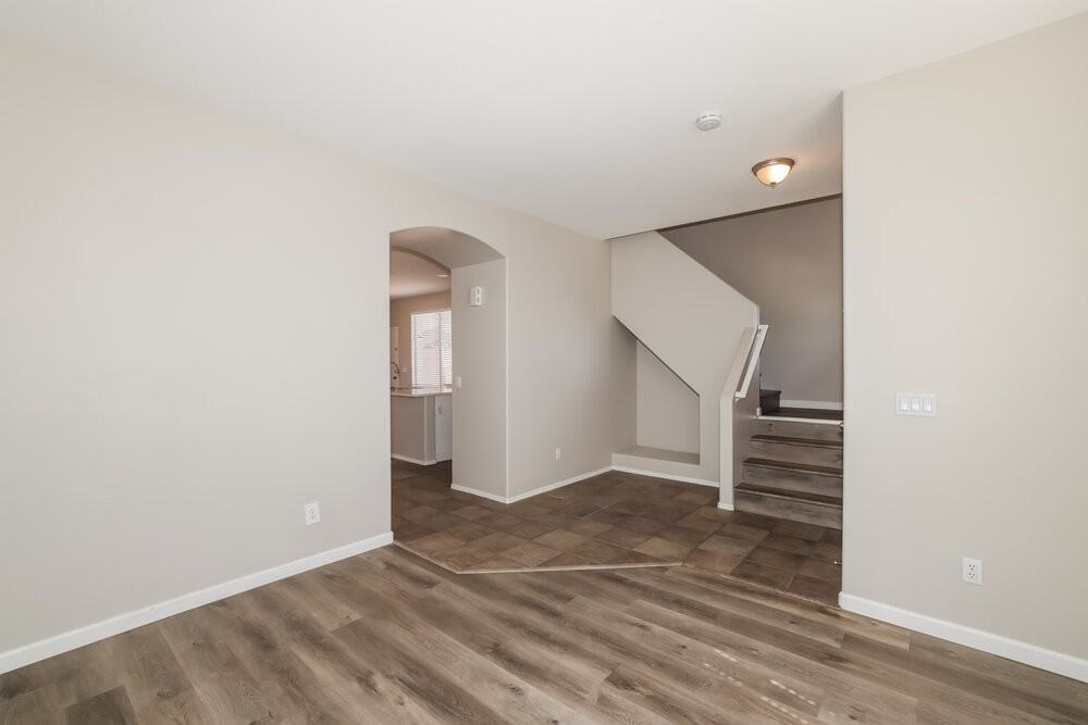 2520 W Old Paint Trl - Photo 5 of 17