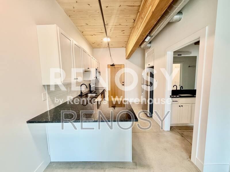 2701 Ingersoll Ave #304 - Photo 3 of 15